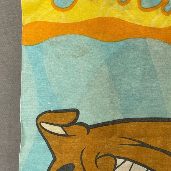 Vintage Scooby doo pillow case. Some spots but still great condition - Picture 3 of 5